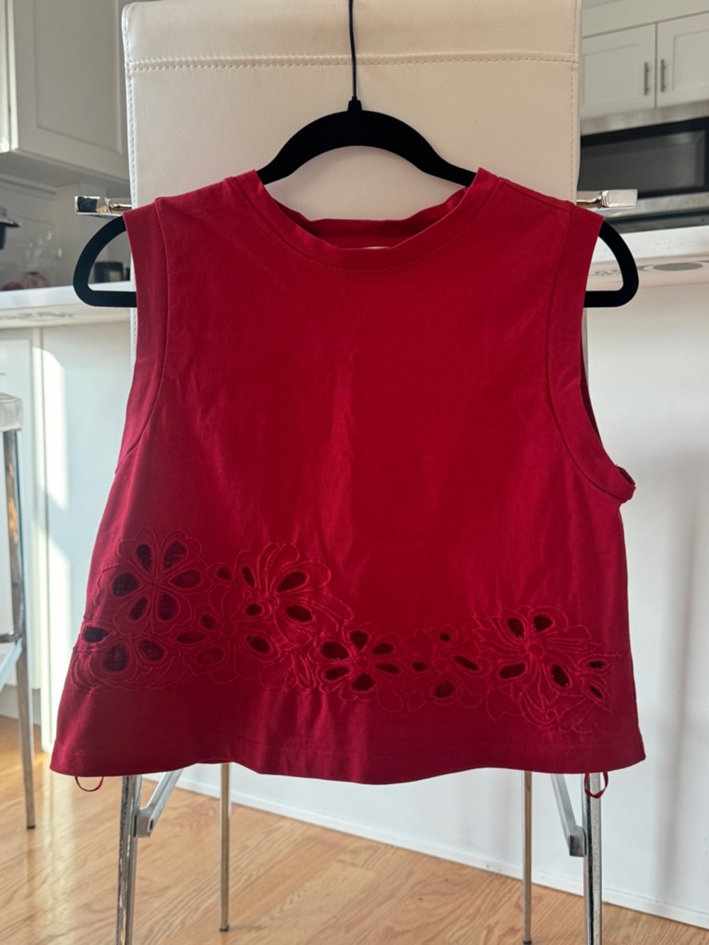 Beautiful 100% Cotton Top with Flower Details Size S